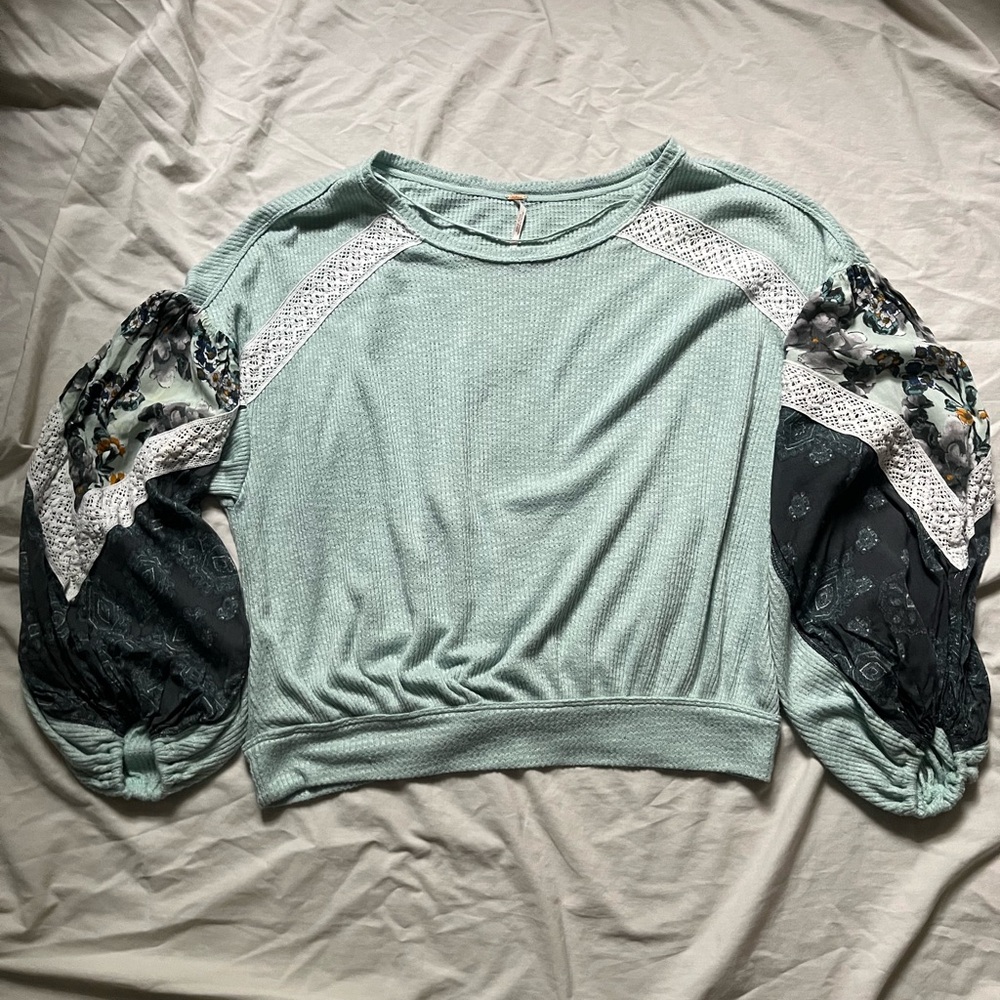 Free People Casual Clash Balloon Sleeve Mint Combo Top SZ M